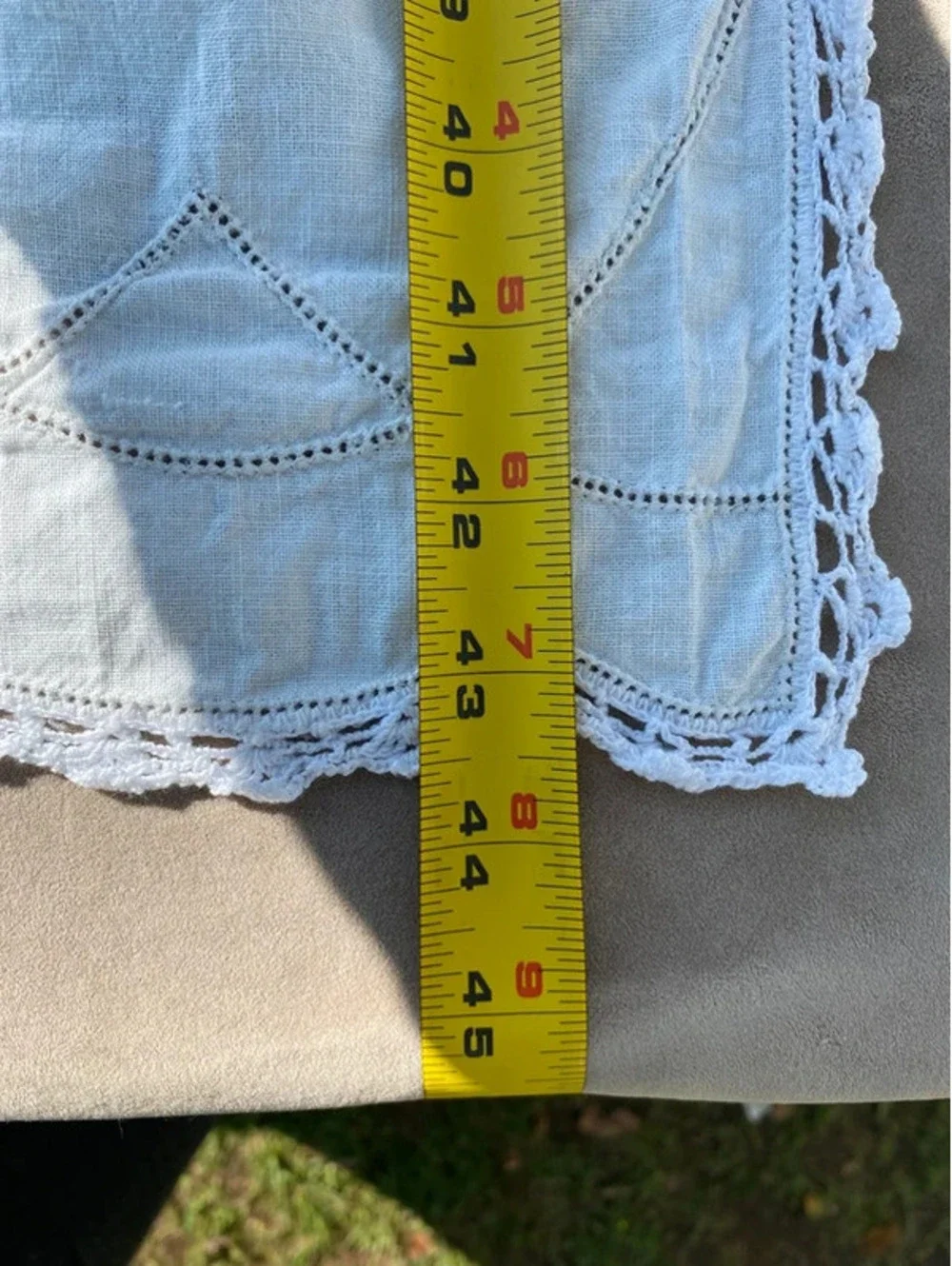 Vintage table runner, linen, white, with lace edges